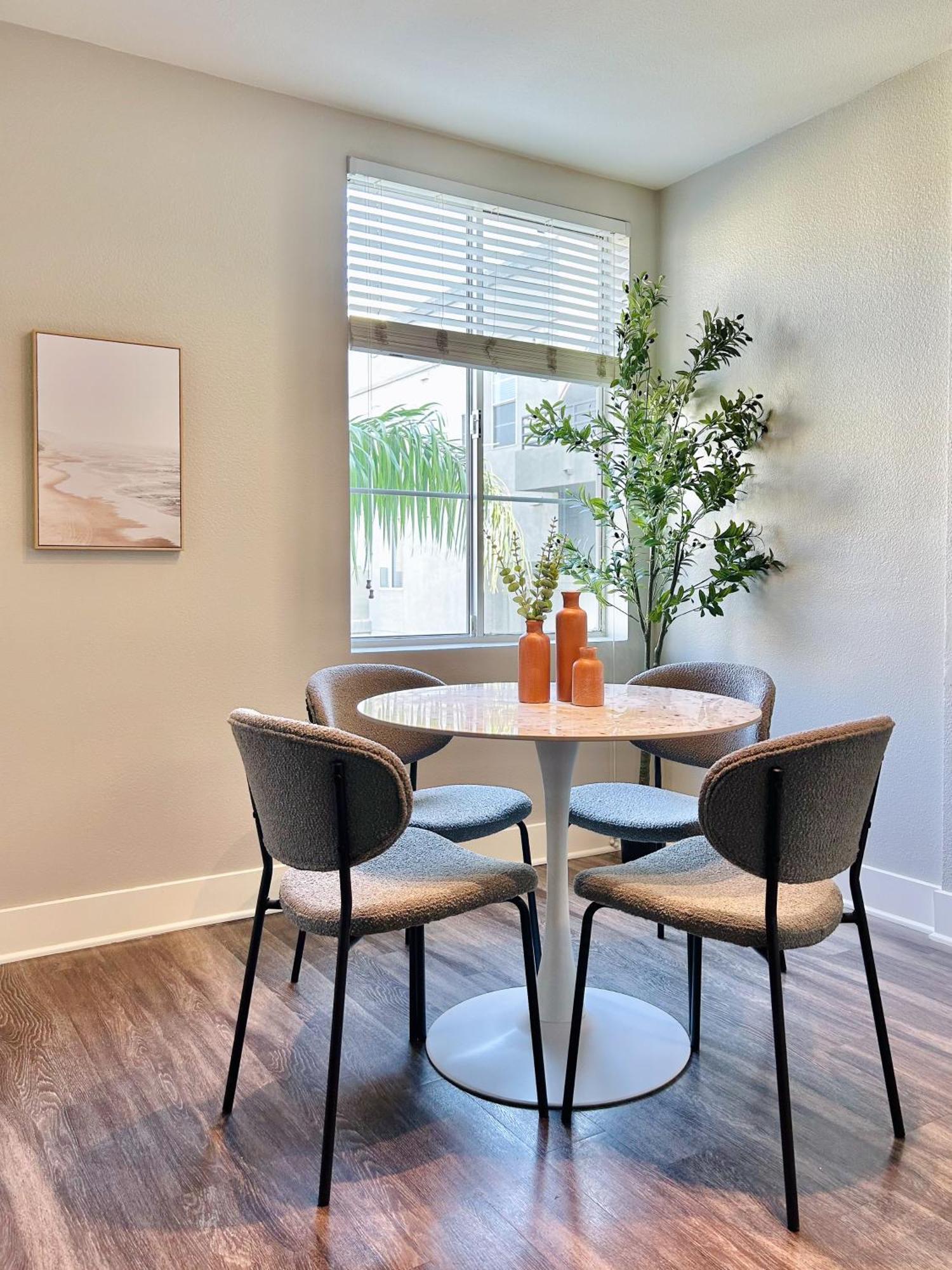 2Bd 2Ba Santa Monica Apartment With Relaxing Pool View Los Ángeles Exterior foto
